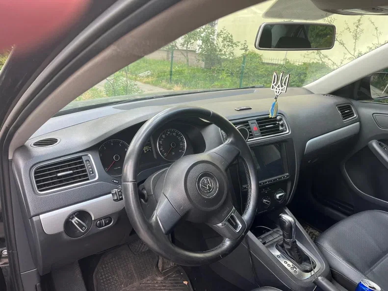 Volkswagen Jetta 2012