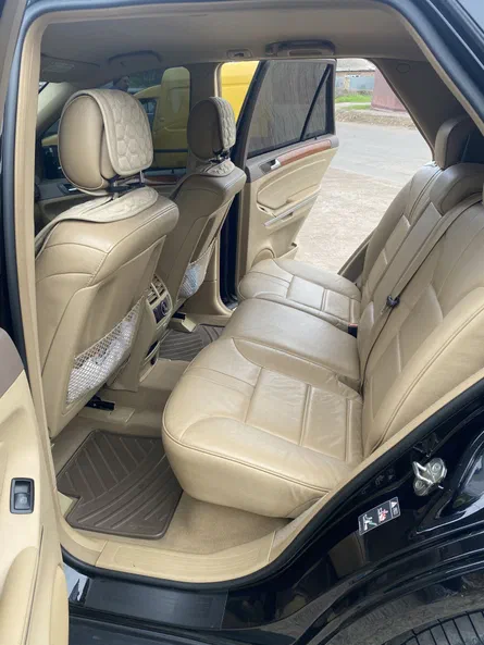 Mercedes-Benz M-Класс 2011