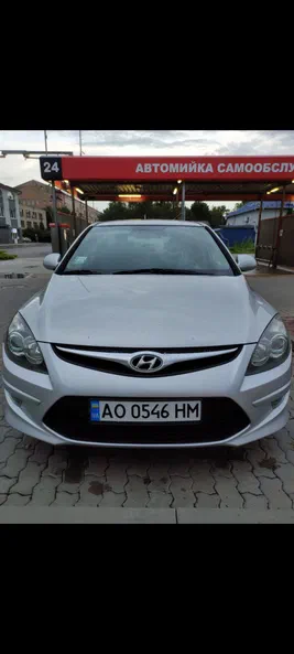 Hyundai i30 2011