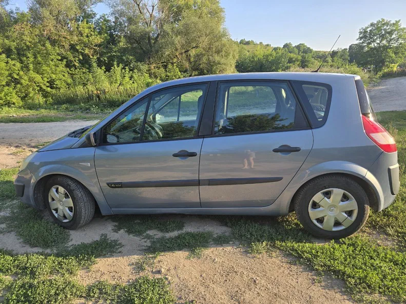 Renault Scenic 2004 - 12