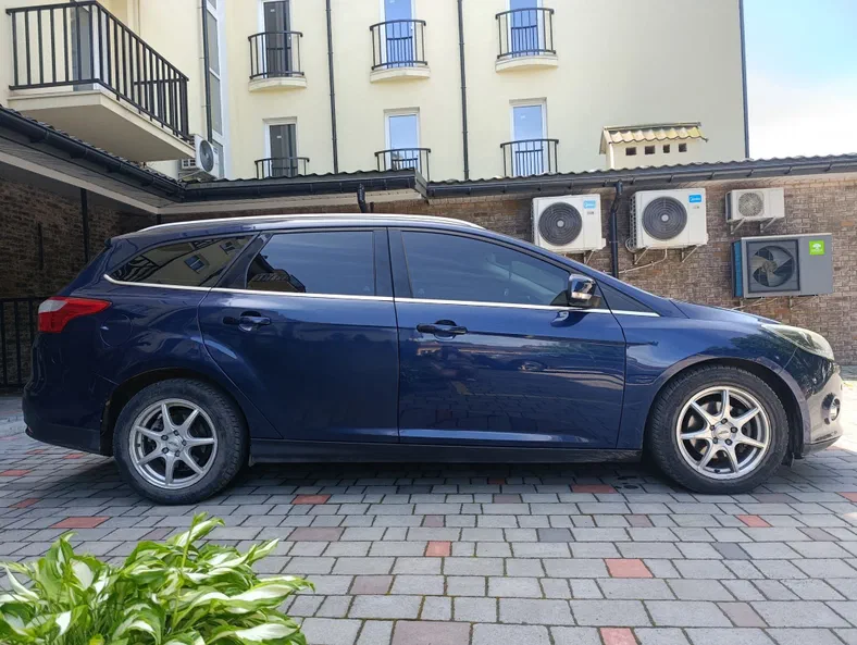 Ford Focus 2013 - 6