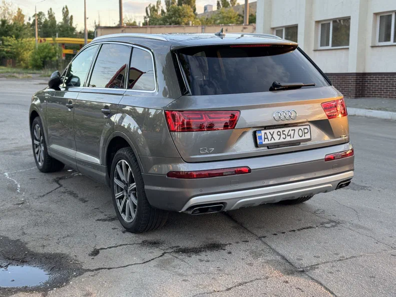 Audi Q7 2017