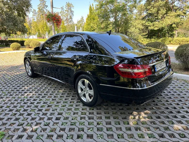 Mercedes-Benz E-Клас 2011 - 7