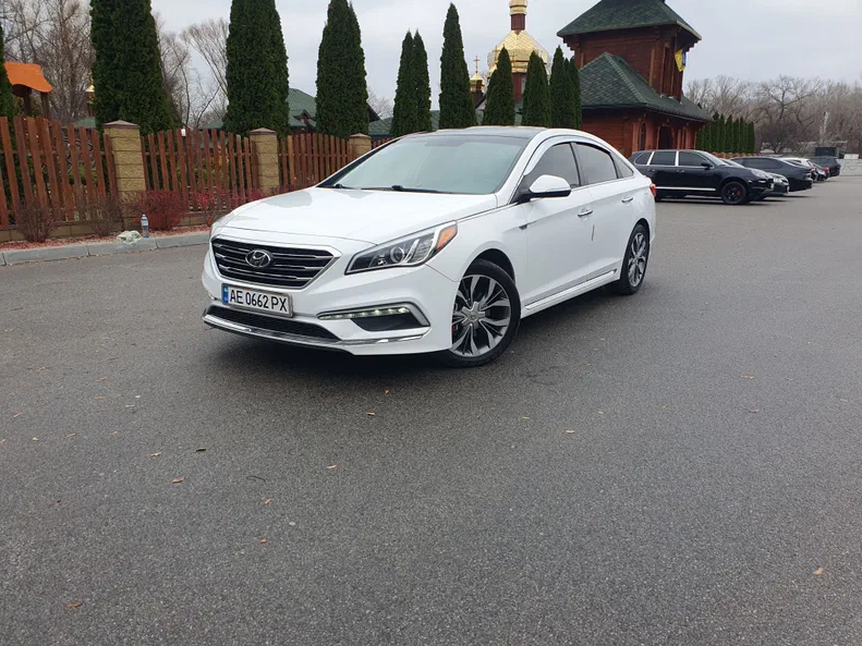 Hyundai Sonata 2014 - 3