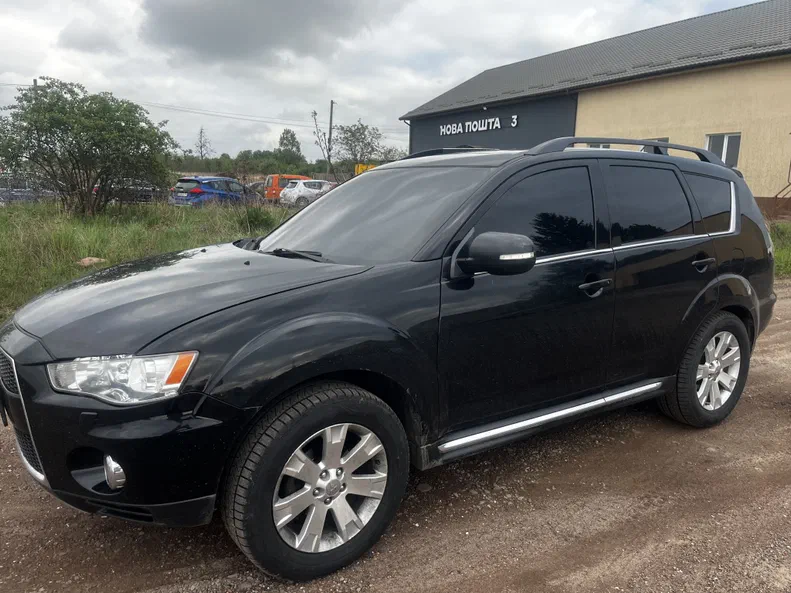 Mitsubishi Outlander 2012 - 0