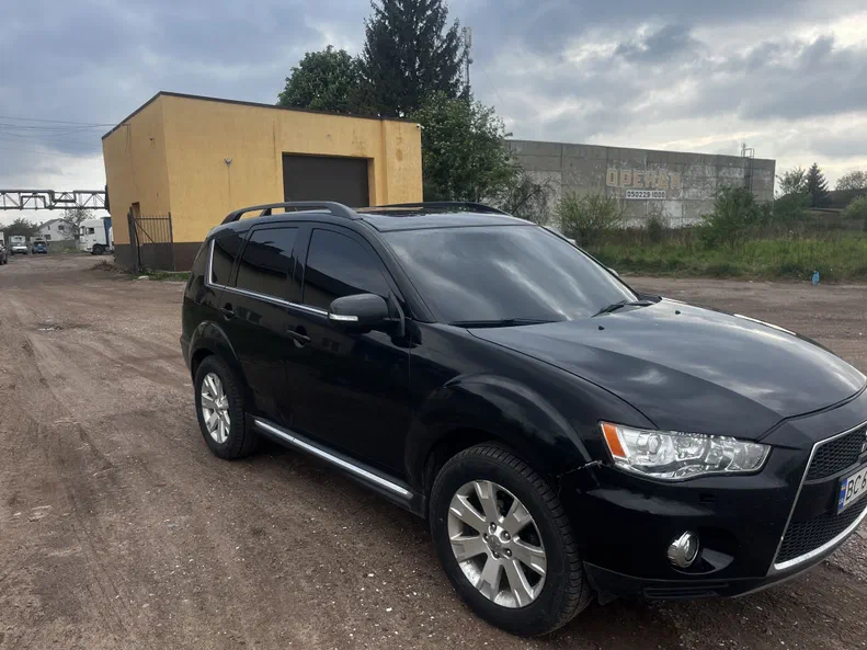Mitsubishi Outlander 2012 - 6
