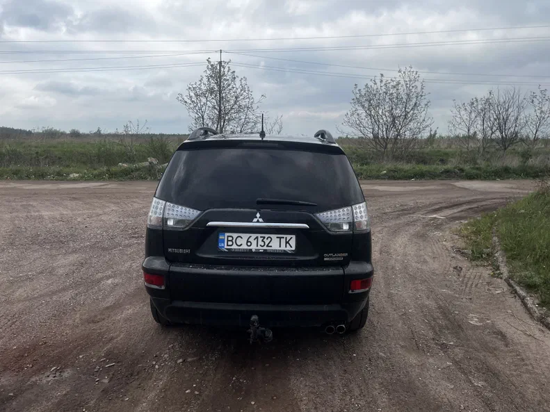 Mitsubishi Outlander 2012 - 5