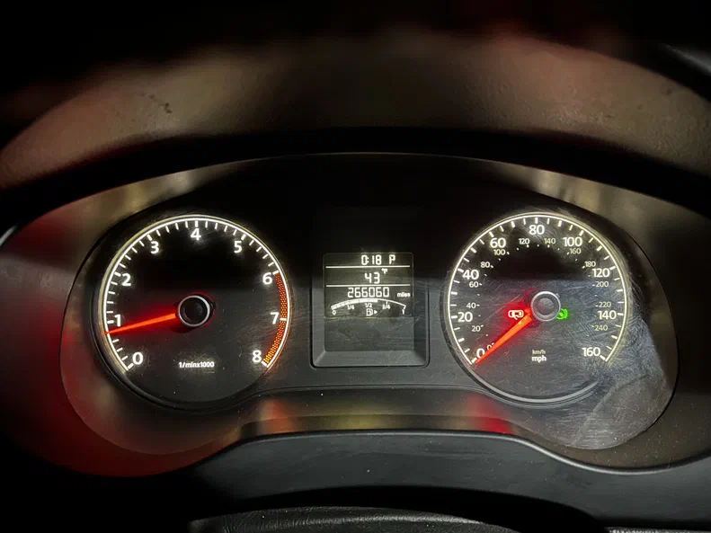 Volkswagen Jetta 2012 - 3