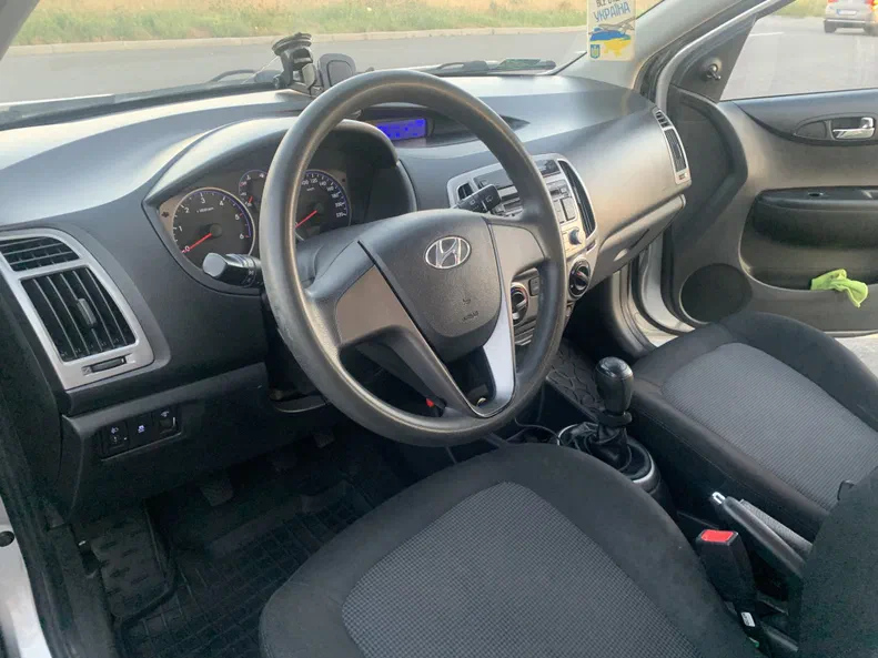 Hyundai i20 2014 - 13