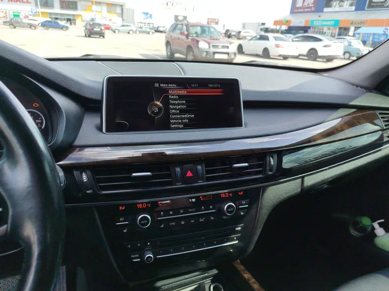 BMW X5 2014 - 19