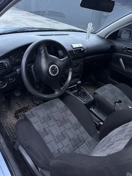 Volkswagen Passat 1999 - 5