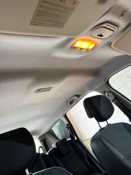 Renault Scenic 2010 - 19