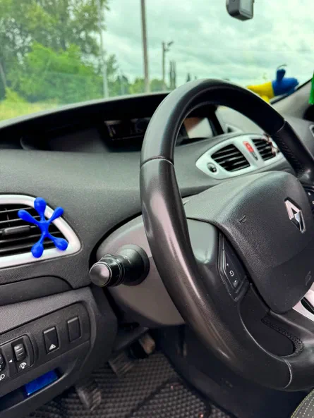 Renault Scenic 2010 - 14