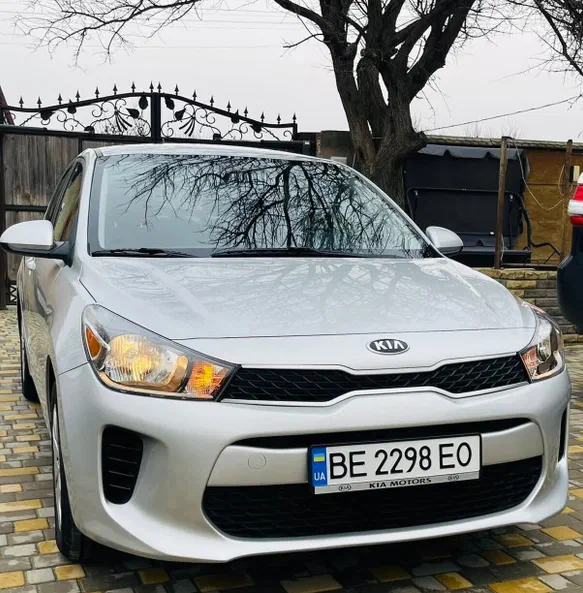 Kia Rio 2017 - 1