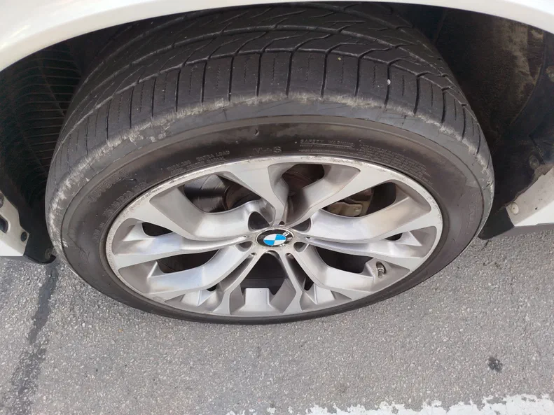 BMW X5 2014 - 24