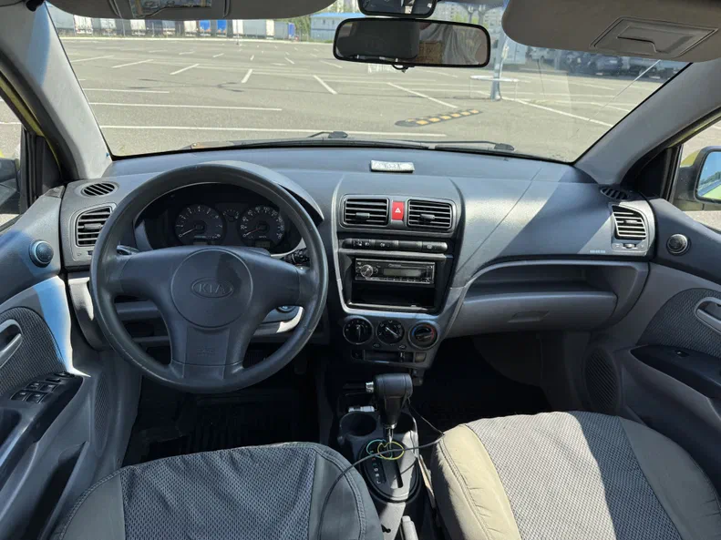 Kia Picanto 2007 - 1