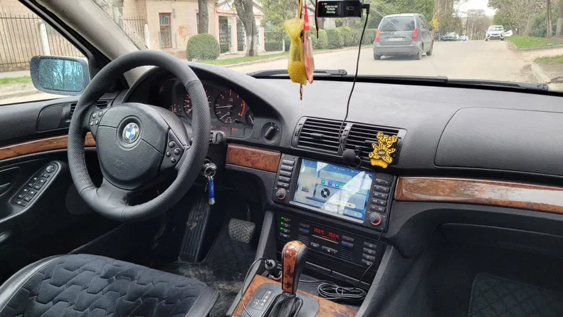 BMW 5 серія 1999 - 16