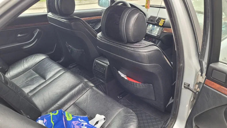 BMW 5 серія 1999 - 11