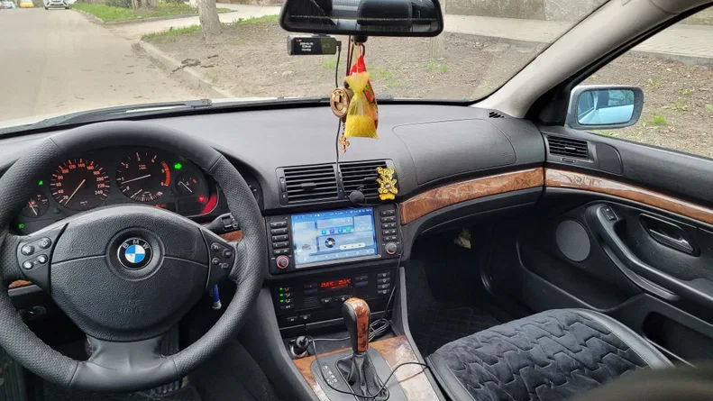 BMW 5 серія 1999 - 12