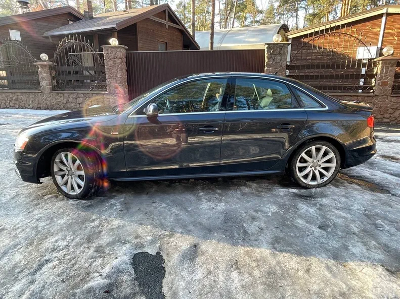 Audi A4 2013 - 1