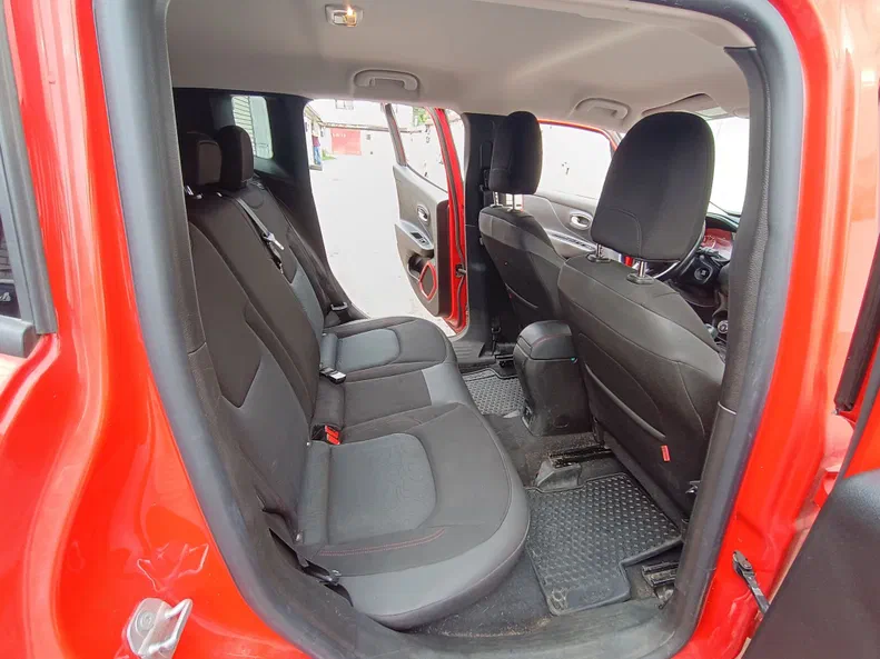 Jeep Renegade 2016 - 27