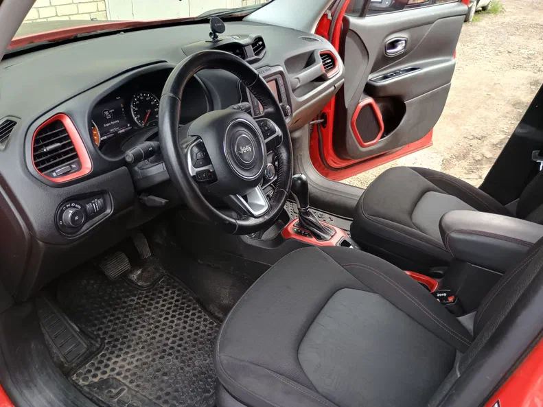 Jeep Renegade 2016 - 9