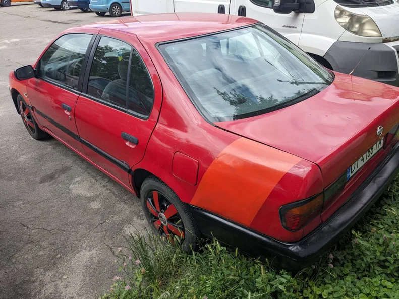 Nissan Primera 1995 - 4