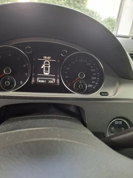 Volkswagen Passat CC 2011 - 9
