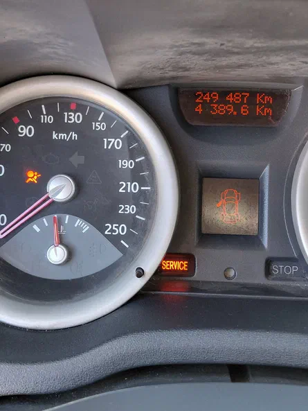 Renault Megane 2005 - 10