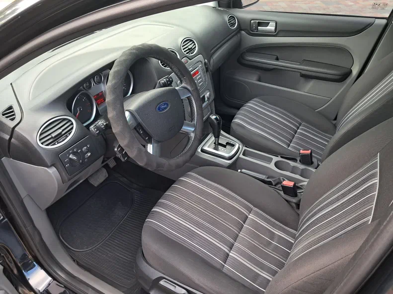 Ford Focus 2008 - 10