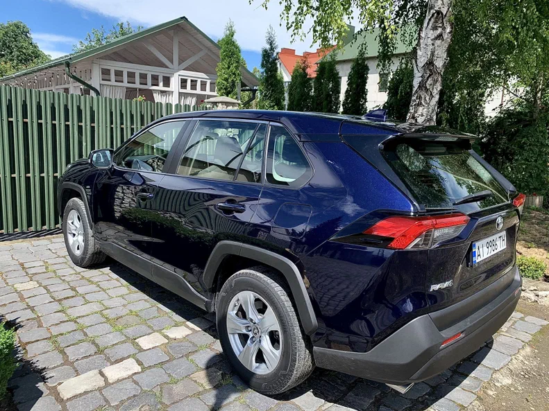 Toyota RAV4 2021 - 9