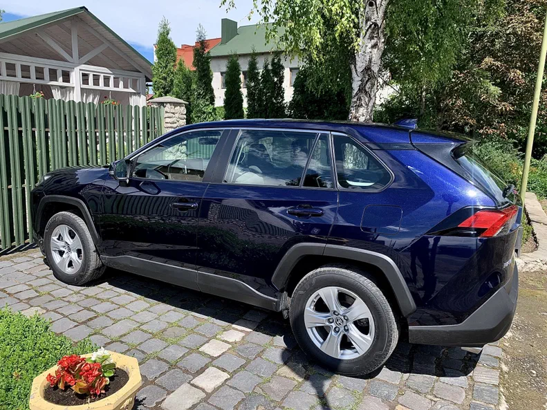 Toyota RAV4 2021 - 5