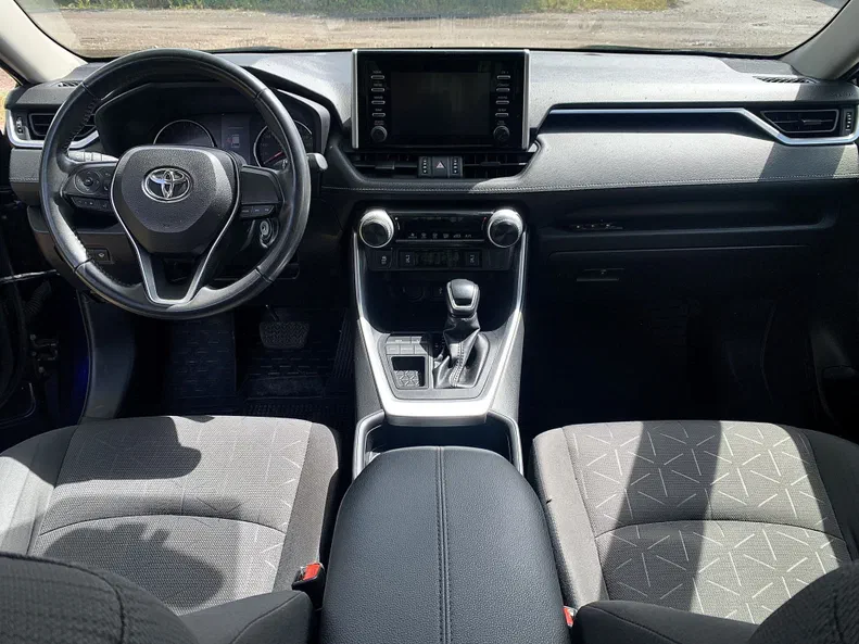 Toyota RAV4 2021 - 11