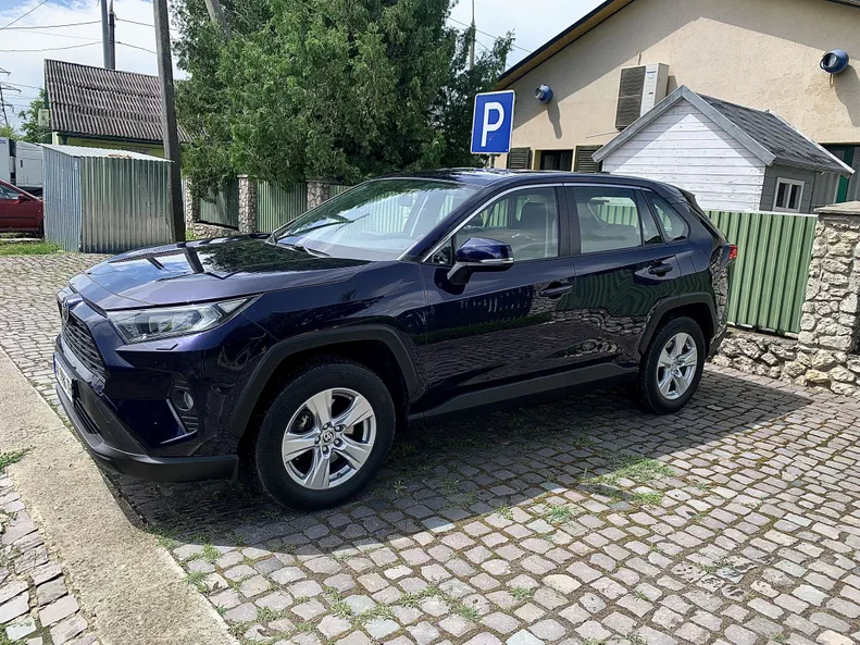 Toyota RAV4 2021 - 7