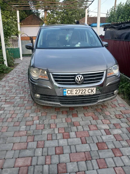 Volkswagen Touran 2010 - 0