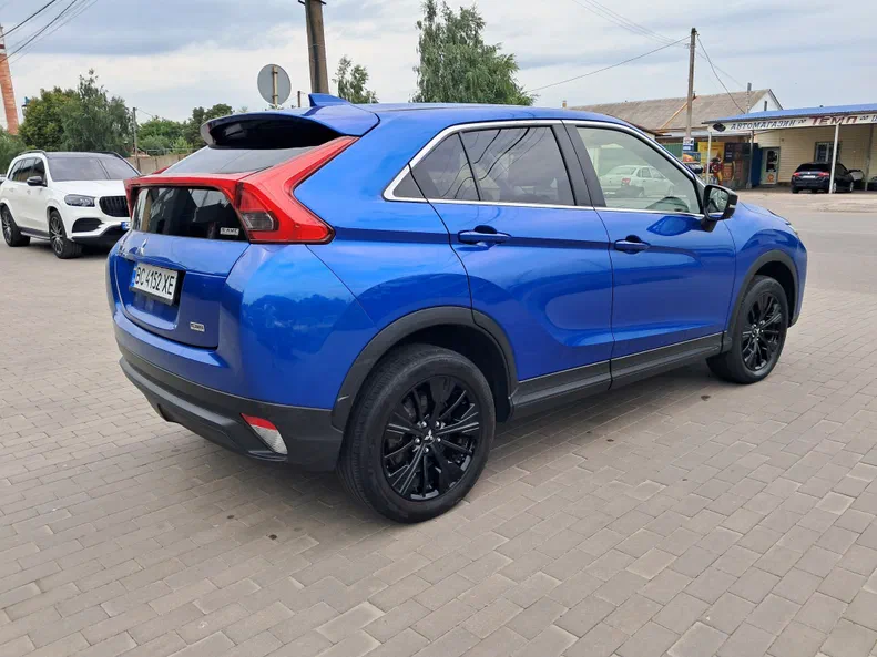 Mitsubishi Eclipse Cross 2019 - 17