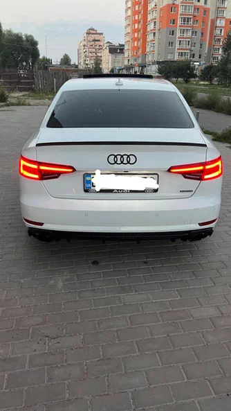 Audi A4 2018 - 3