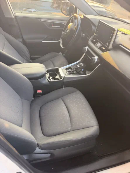 Toyota RAV4 2020 - 4