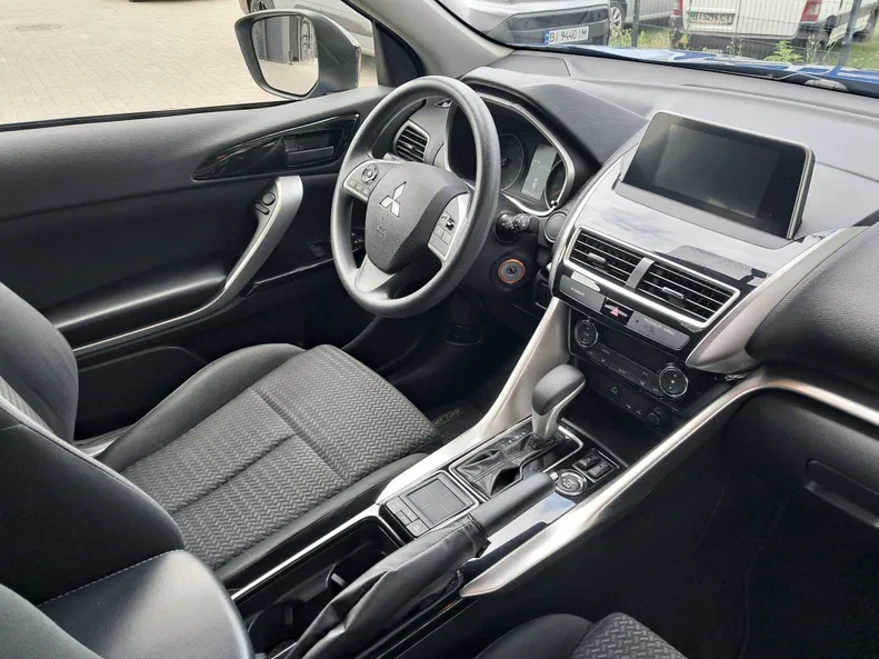 Mitsubishi Eclipse Cross 2019 - 5