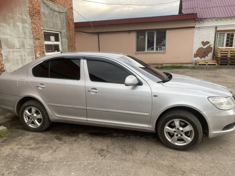 Skoda Octavia 2010 - 1