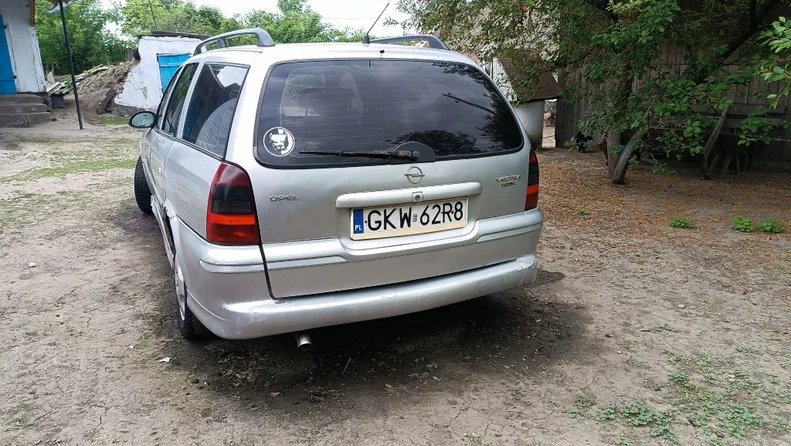 Opel Vectra 2000 - 4