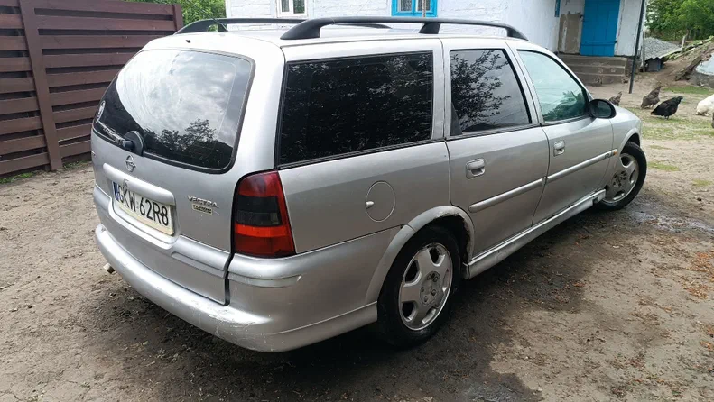Opel Vectra 2000 - 5