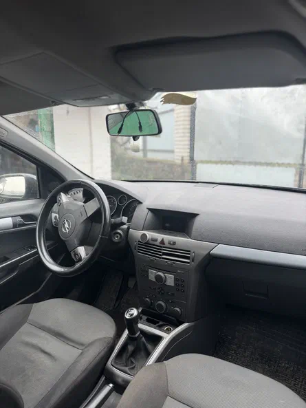 Opel Astra 2005 - 7