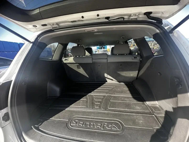 Hyundai Santa Fe 2011 - 6