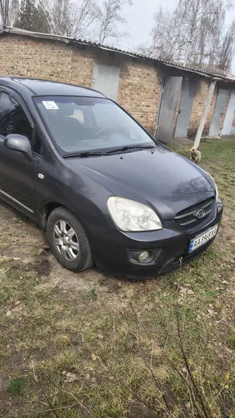 Kia Carens 2008 - 2