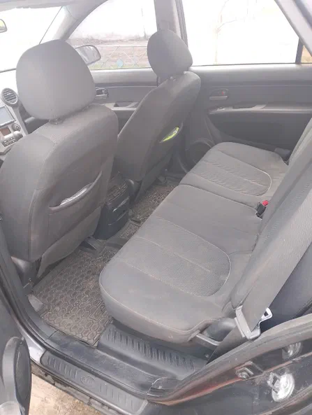 Kia Carens 2008 - 13