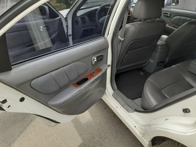 Kia Magentis 2001 - 1