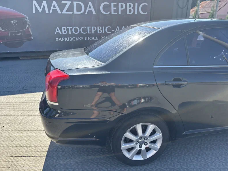 Toyota Avensis 2005 - 17