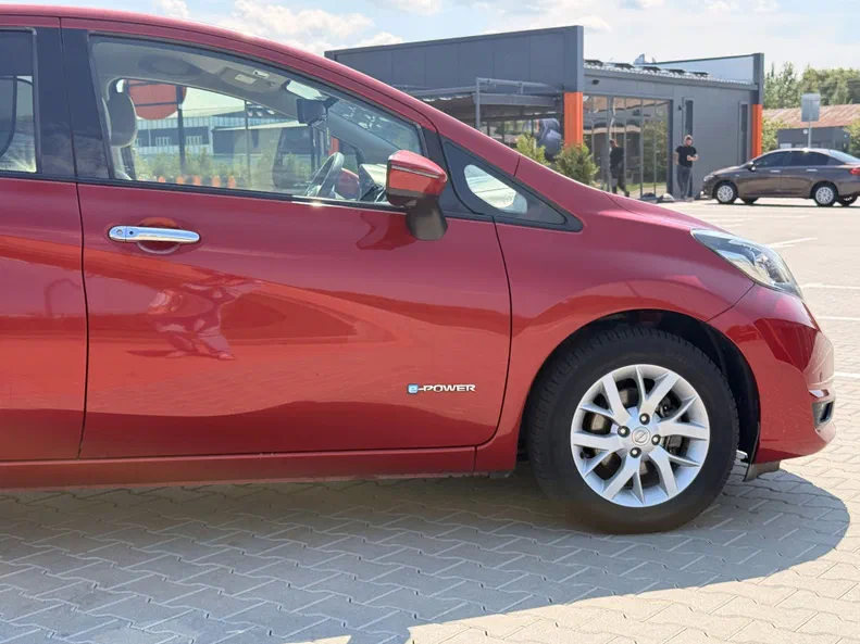Nissan Note 2017 - 3