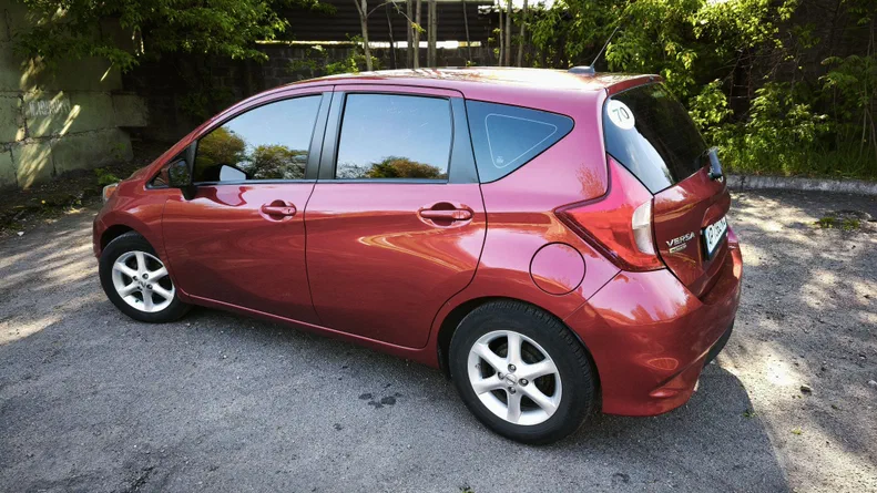 Nissan Versa Note 2017 - 3